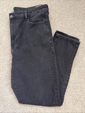 American Eagle Outfitters Super High-Rise Jegging